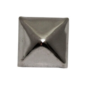 Silver Pyramid Stud Small Newdstyle