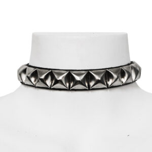 1-Row Pyramid-Leather Choker Black